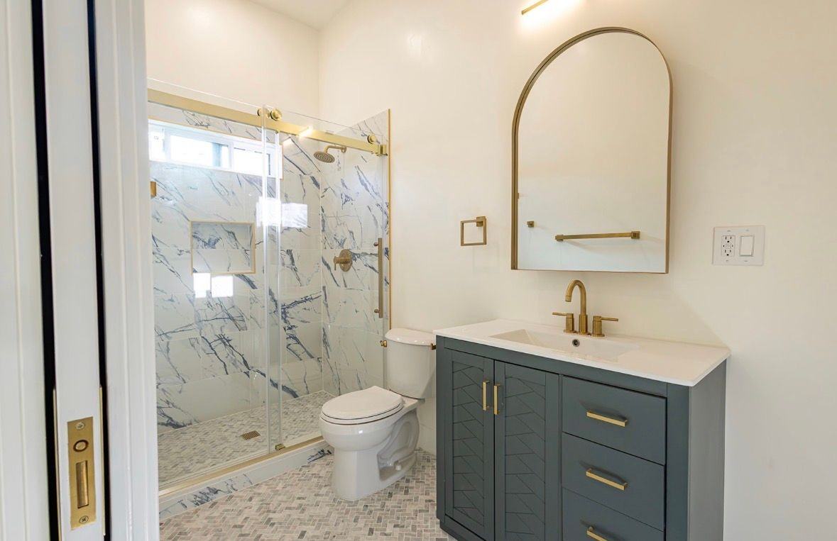 7629 S Denker Ave - Photo 5 of 8