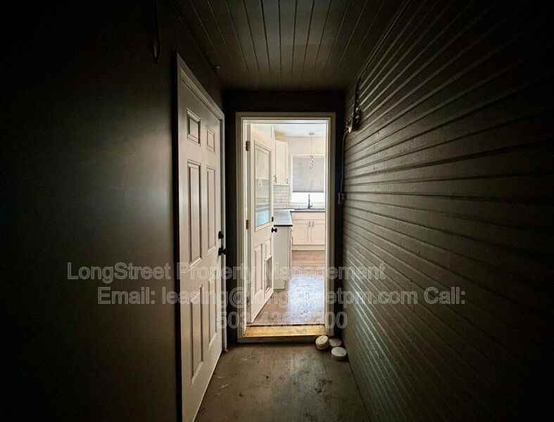 3520 Se 7th Ave - Photo 6 of 31