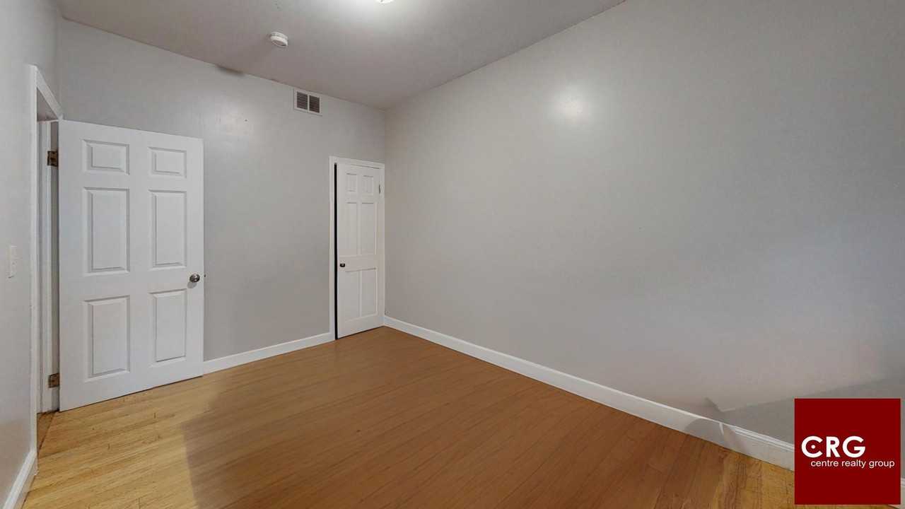 110 Harold St #1 - Photo 6 of 12