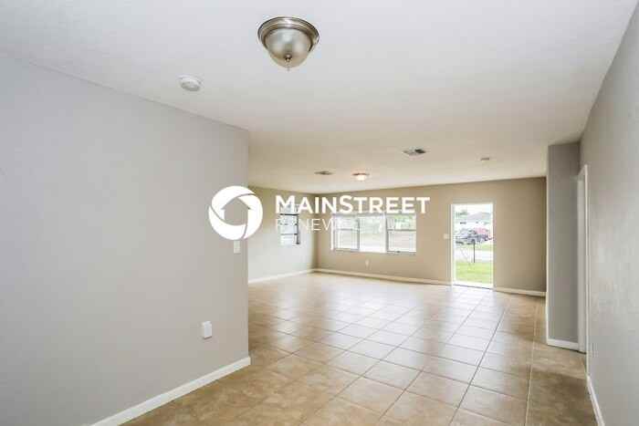 12206 Sw 219th St - Photo 6 of 16