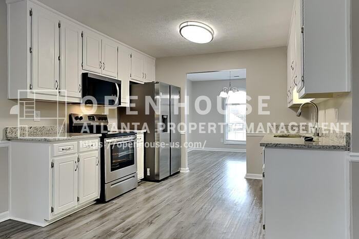 1550 Twin Manor Dr - Photo 7 of 24