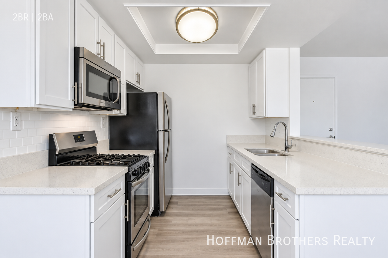 7705 Hampton Ave Property - Photo 2 of 10