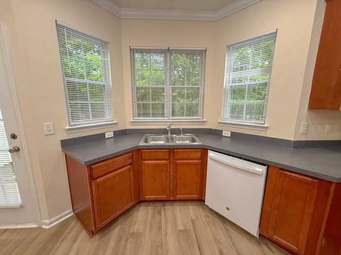 257 Maynard Summit Way - Photo 7 of 20