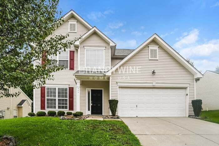 529 Grantham Ln - Photo 2 of 26