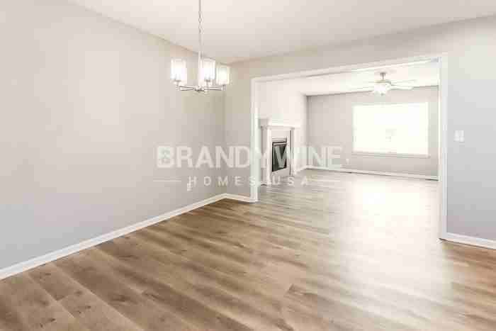 602 Winter Dr - Photo 7 of 33