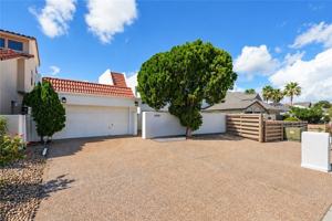 featured image of 13737 A La Entrada St