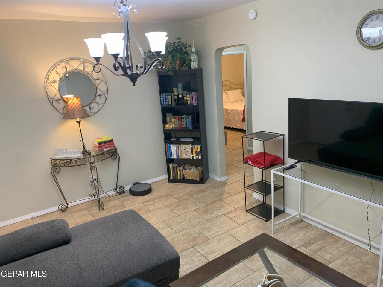 5909 Trowbridge Dr - Photo 4 of 29