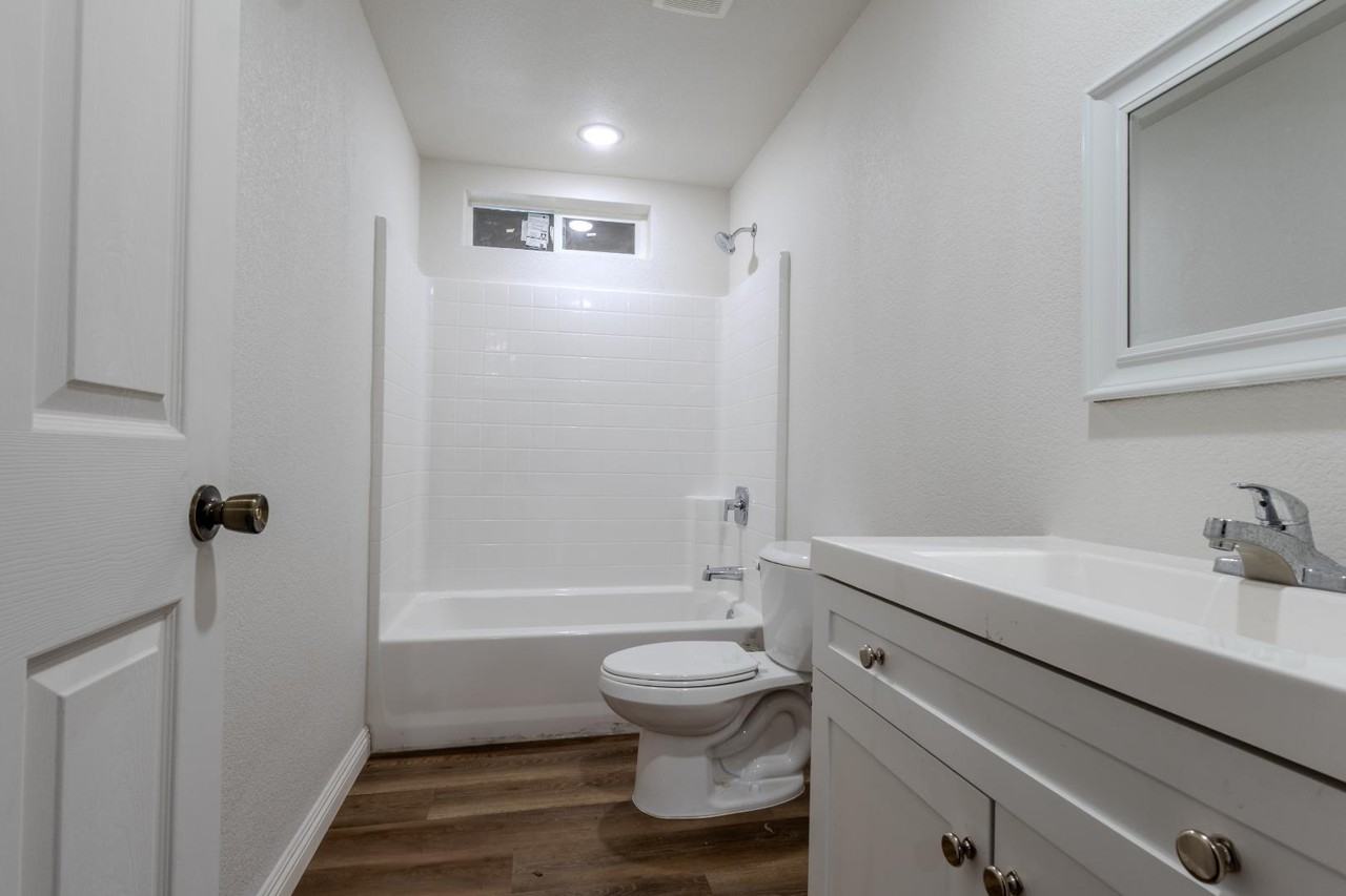 3232 Sanguinetti Ln - Photo 6 of 10