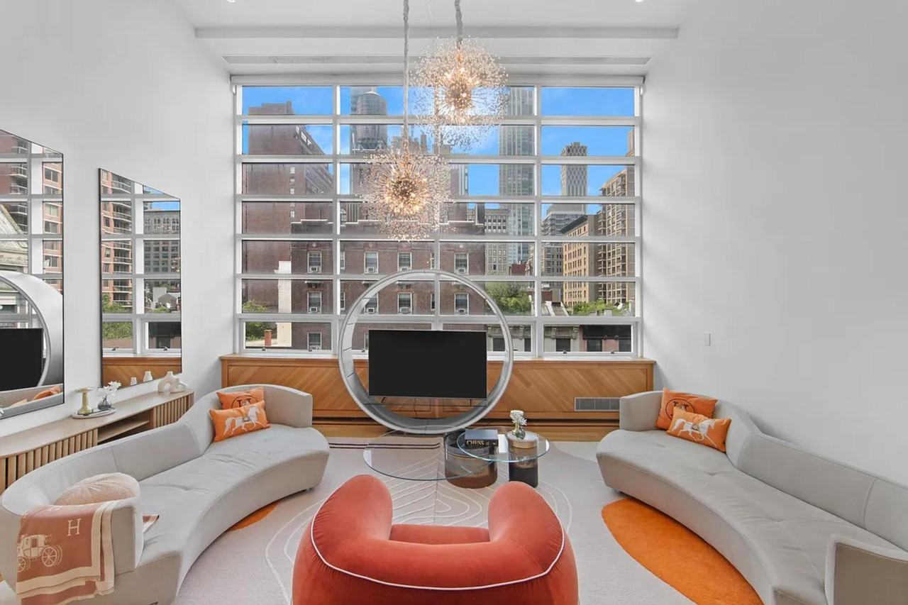 Lexington Ave #3R - Photo 2 of 7
