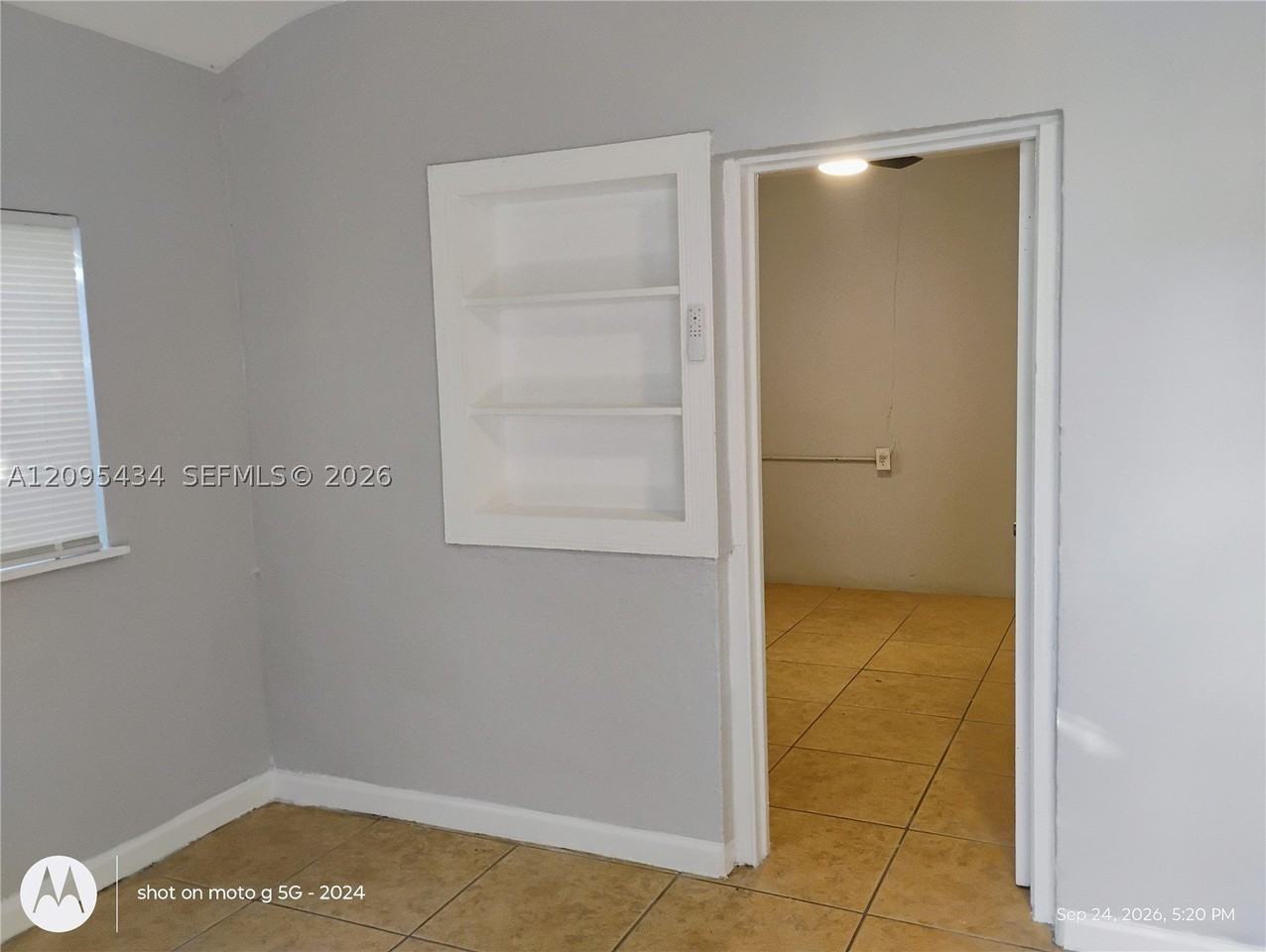 1817 Coolidge St #2 - Photo 6 of 15