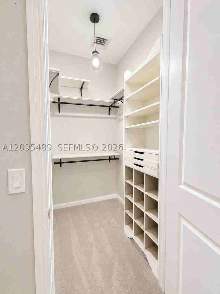 403 S Sapodilla Ave #104 - Photo 6 of 8