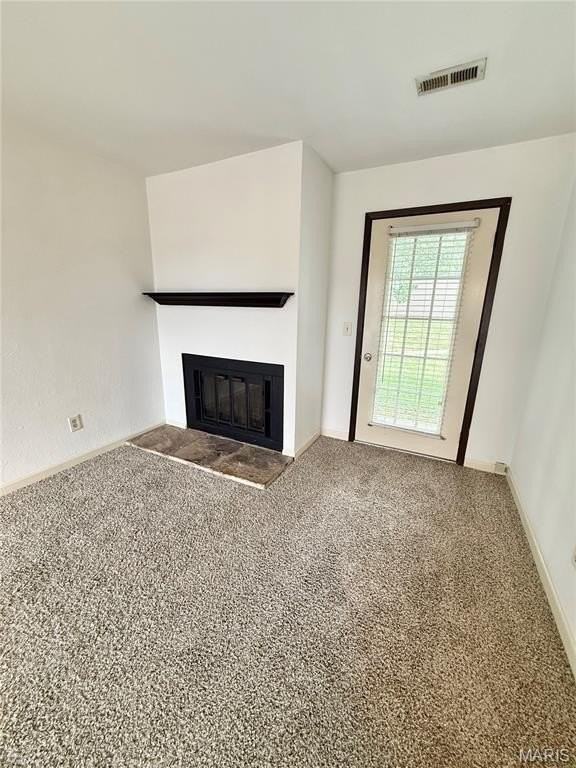 114 Ashley Dr - Photo 3 of 12