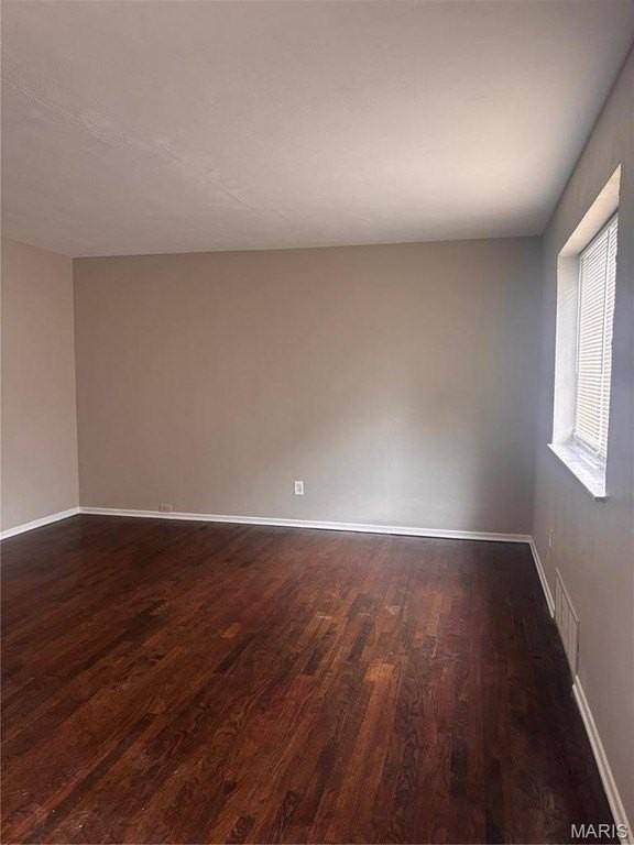 5601 Dewey Ave #107 - Photo 7 of 12