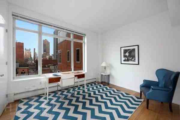 E 59th St #PH - Photo 7 of 9
