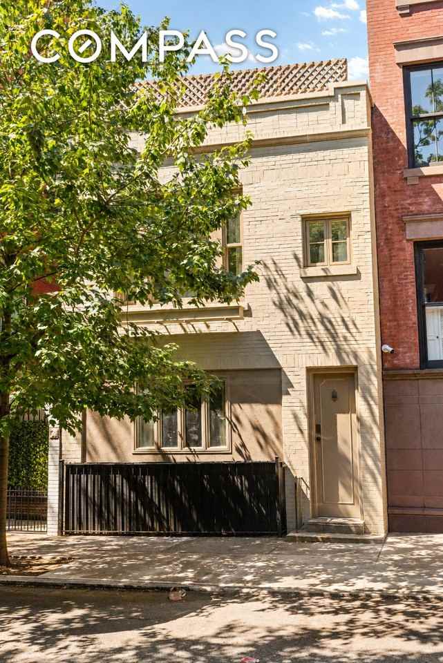 51 Charles St