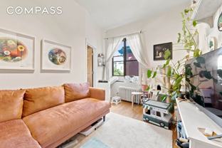 93 1st Pl #3R - Photo 1 of 1