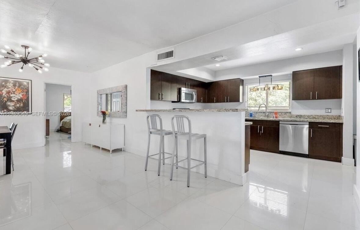 12660 Griffing Blvd - Photo 3 of 9