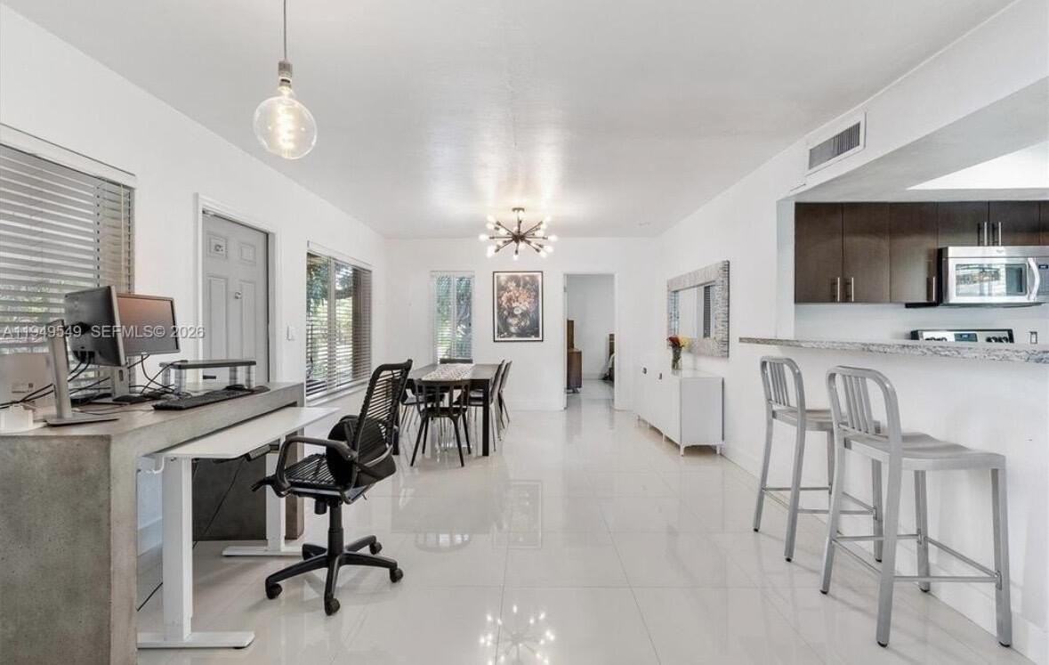 12660 Griffing Blvd - Photo 4 of 9