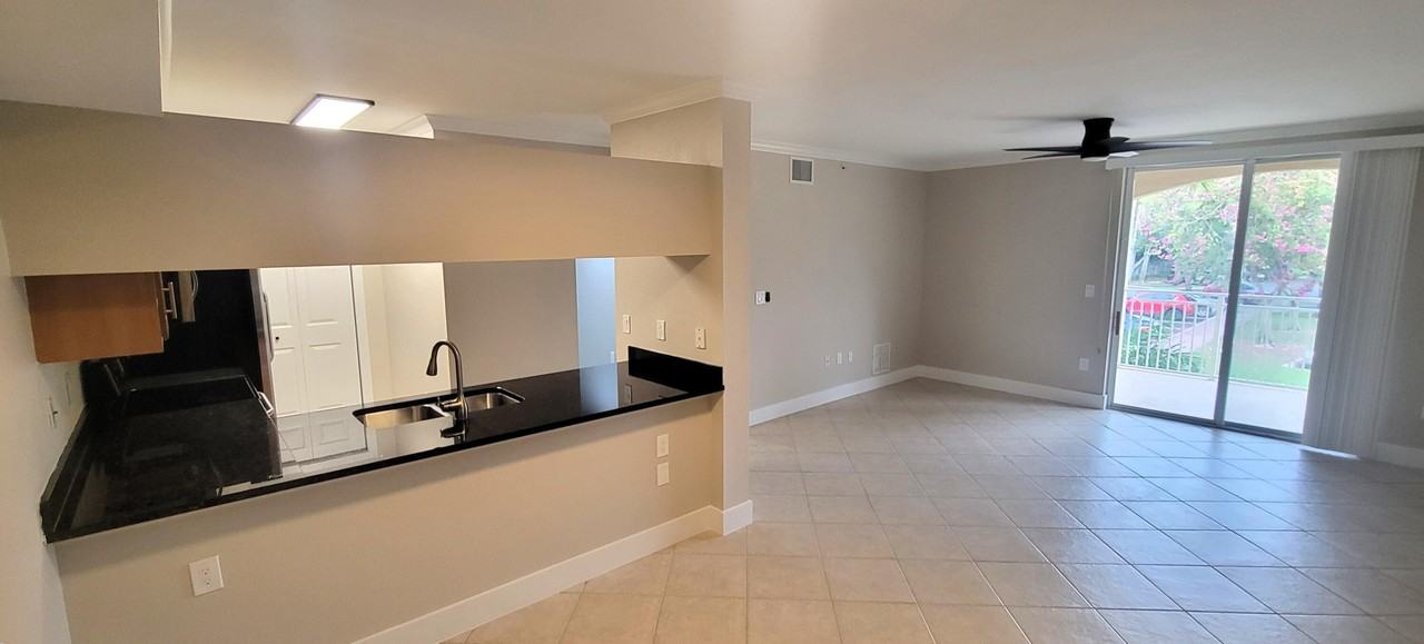 6418 Emerald Dunes Dr #201 - Photo 7 of 50