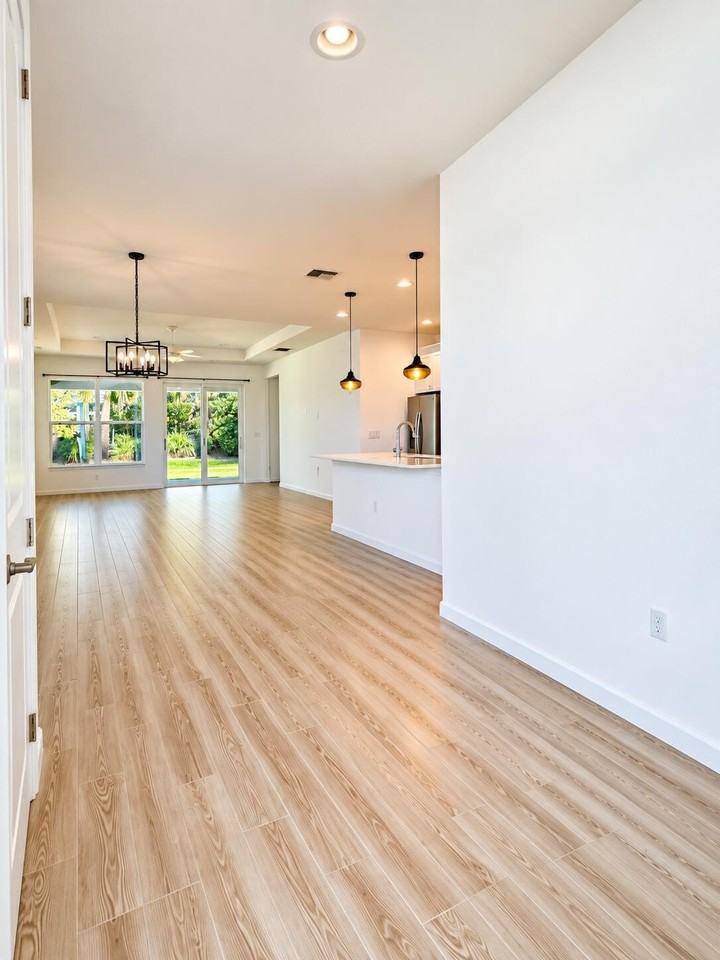 11197 SW Lyra Drive - Photo 4 of 31