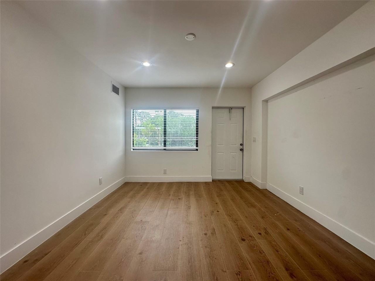 1230 S Federal Hwy - Photo 5 of 16