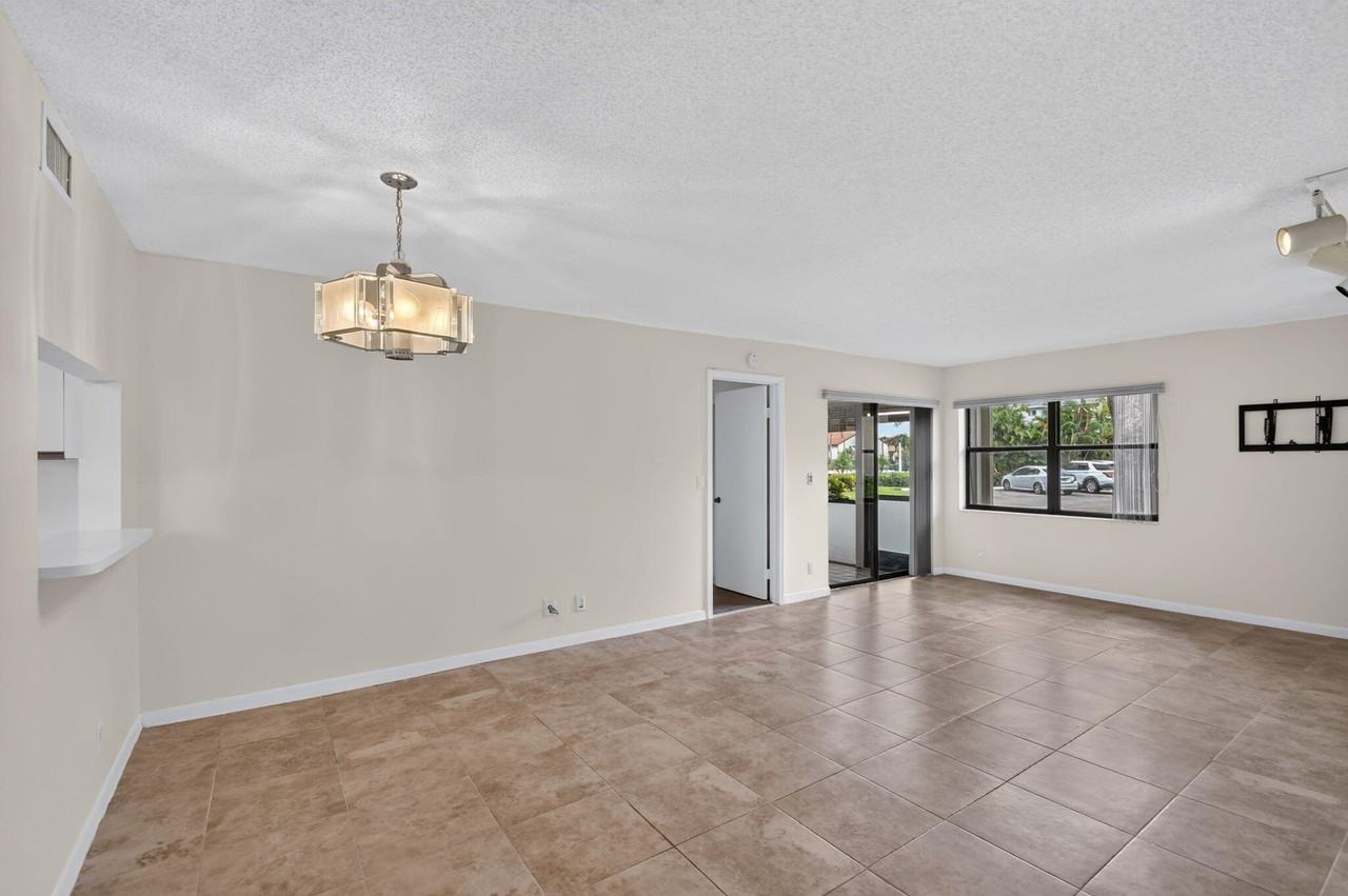 7665 Tahiti Ln #104 - Photo 4 of 50