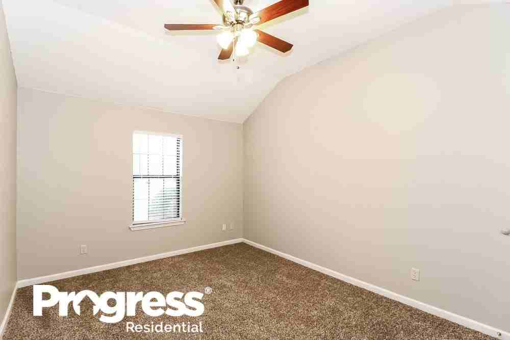 6781 College Park Cv - Photo 7 of 14