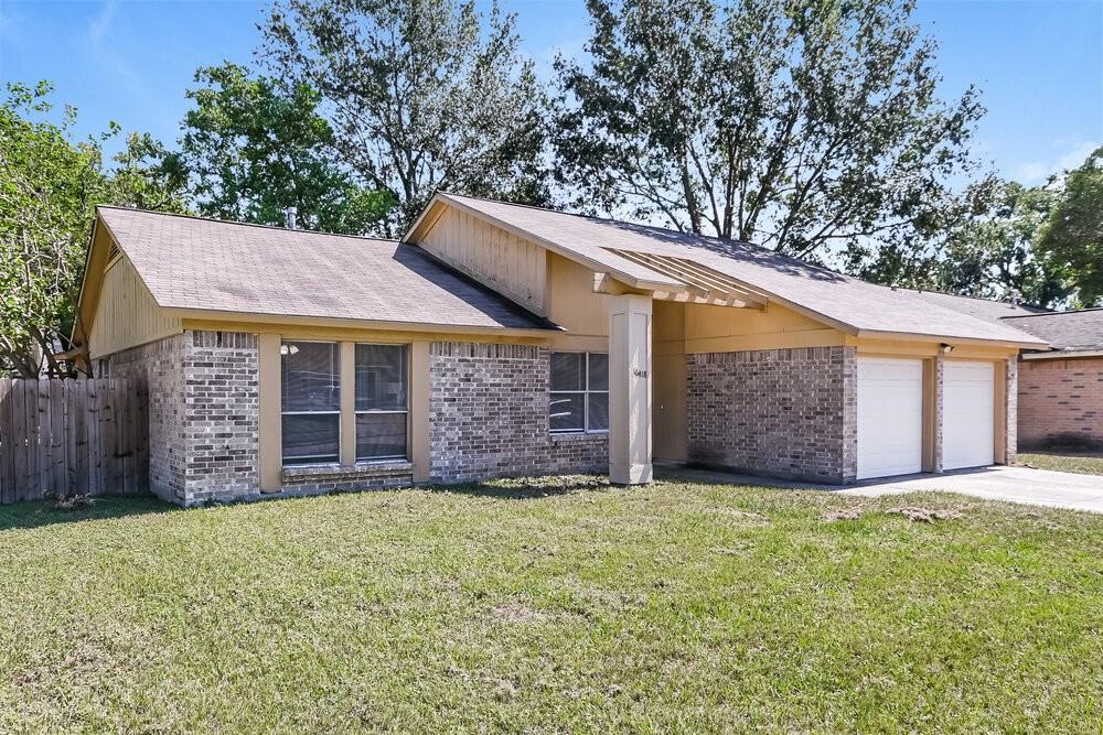 16418 N Cross Dr - Photo 2 of 14