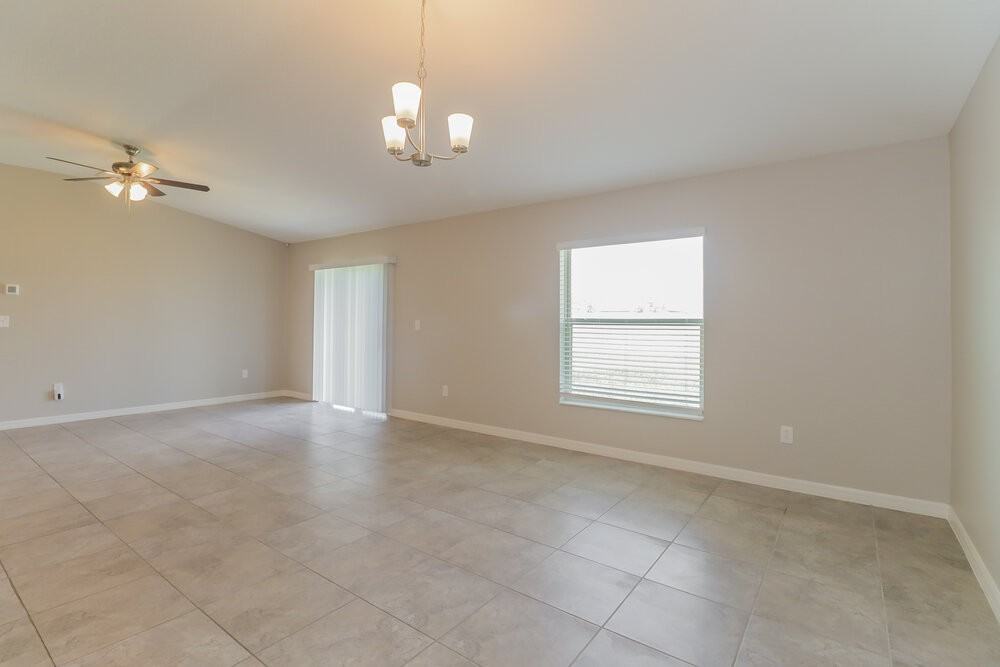 7208 Ozello Trail Ave - Photo 5 of 16
