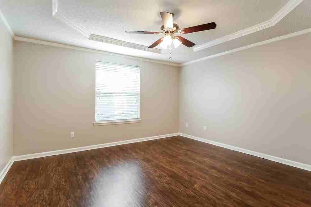 2138 Joseph Hewes Ct - Photo 7 of 14