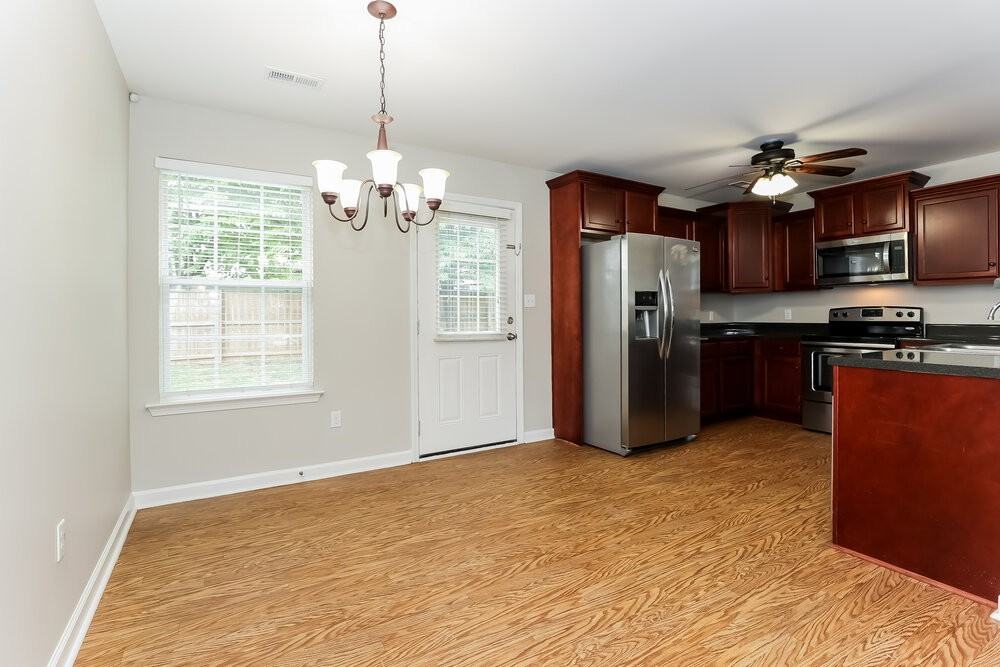 2015 Slayton Dr - Photo 6 of 15