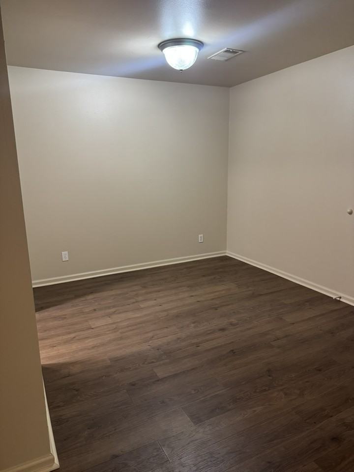 5525 Springvale Rd #5525 - Photo 4 of 17