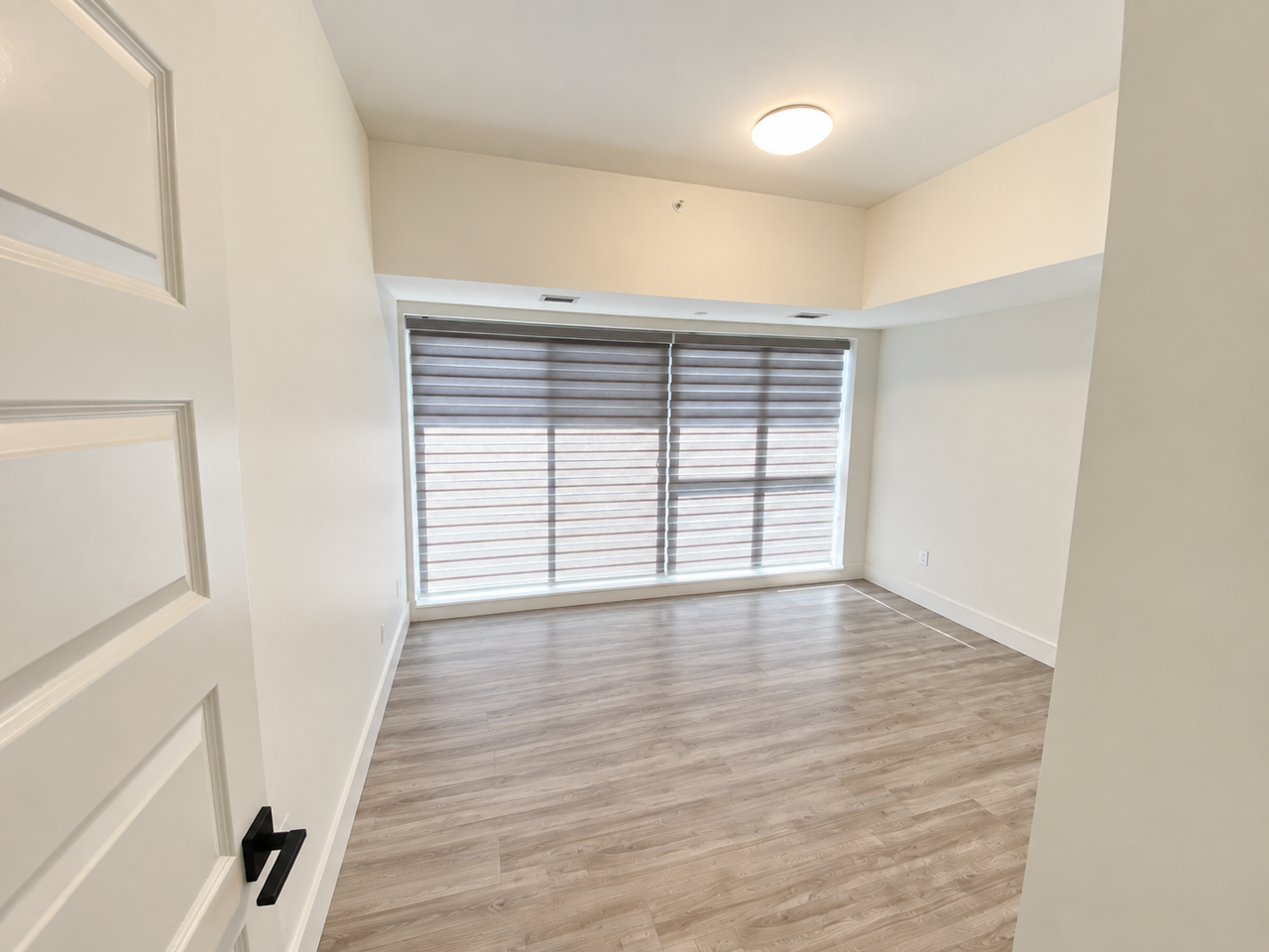 2 Dundas Street West #400 - Photo 6 of 10