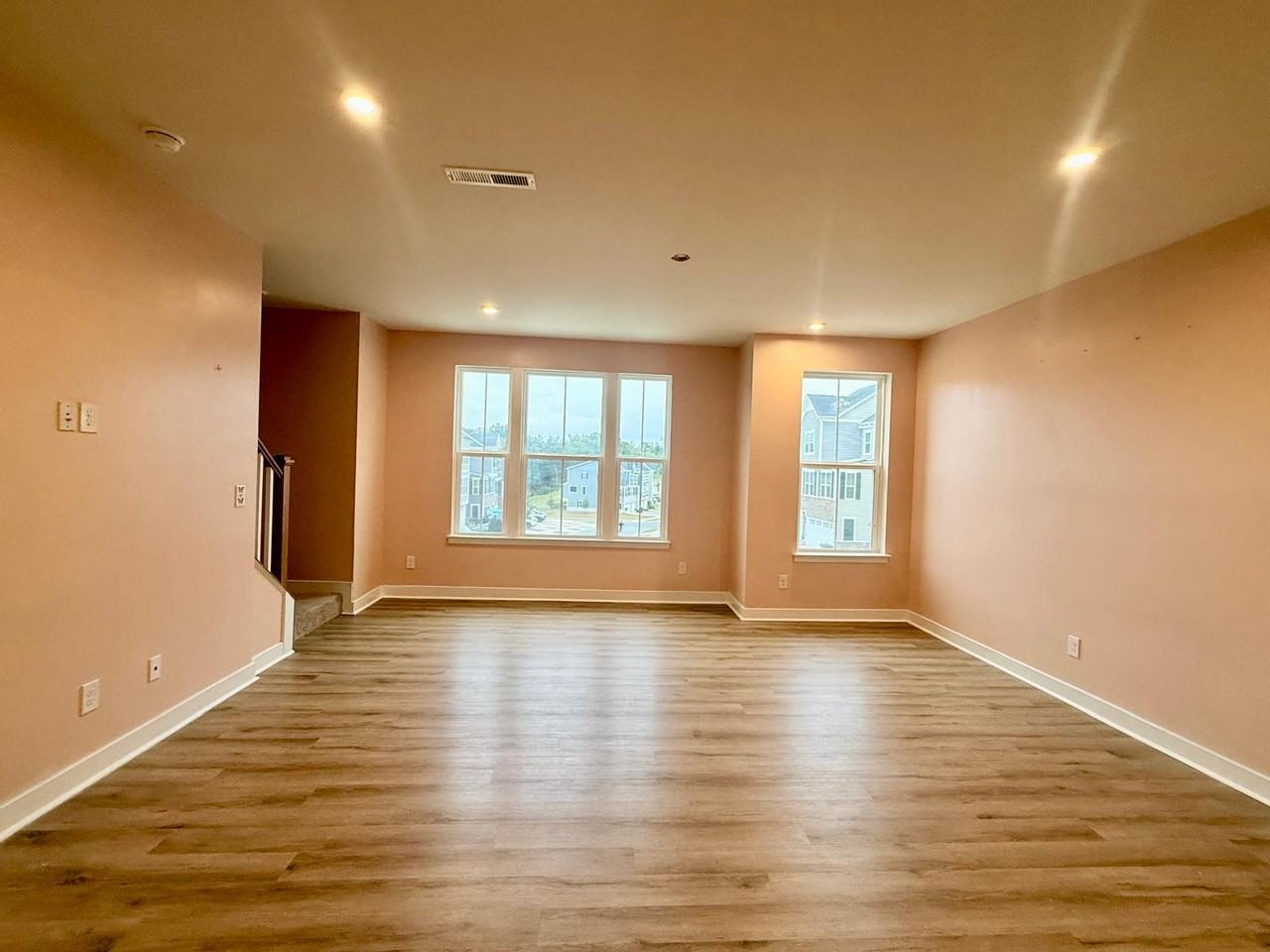 928 Portrush Ln #1 - Photo 6 of 22