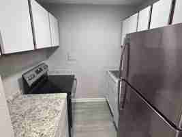featured image of 5947 7th Ave