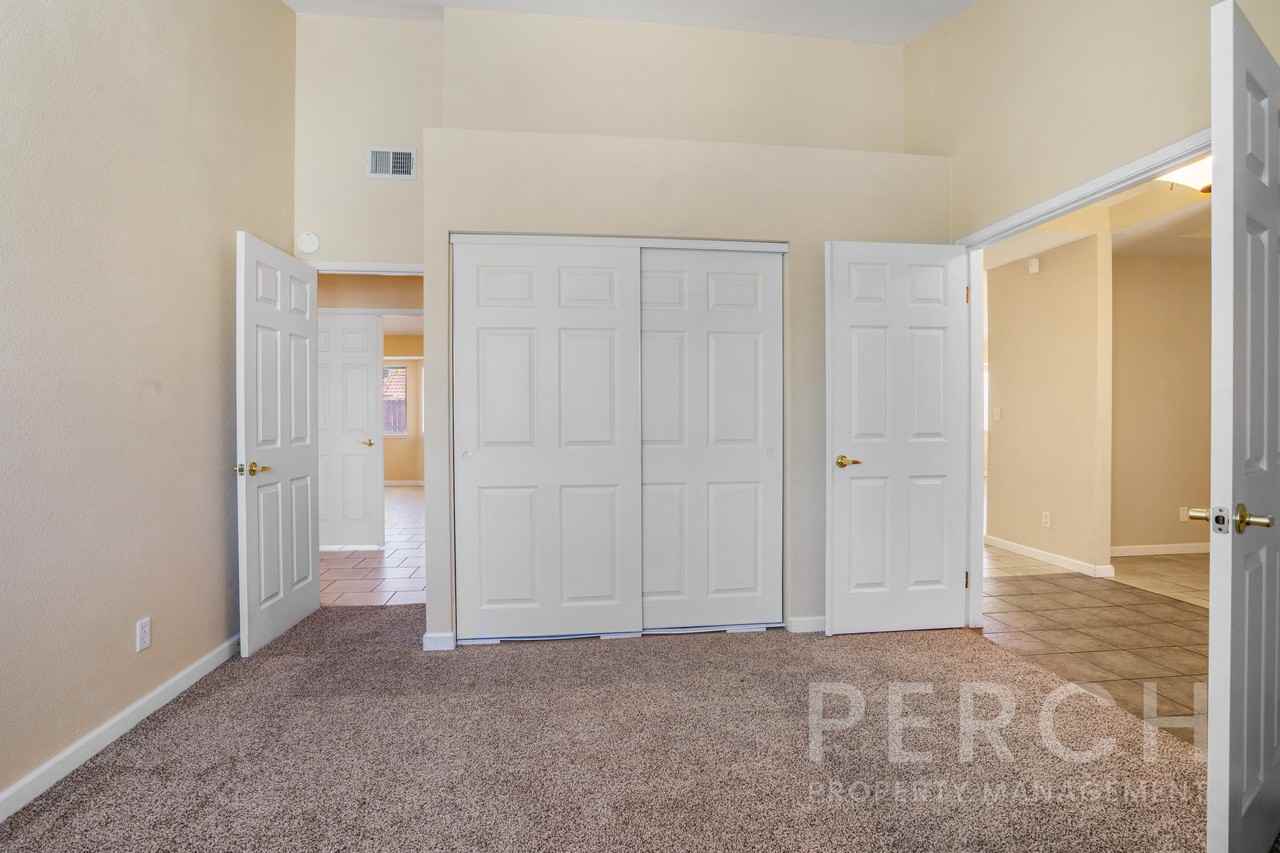 1285 Granite Dr #1 - Photo 6 of 30