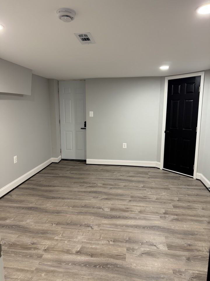 2936 W Mosher Street - Photo 3 of 14