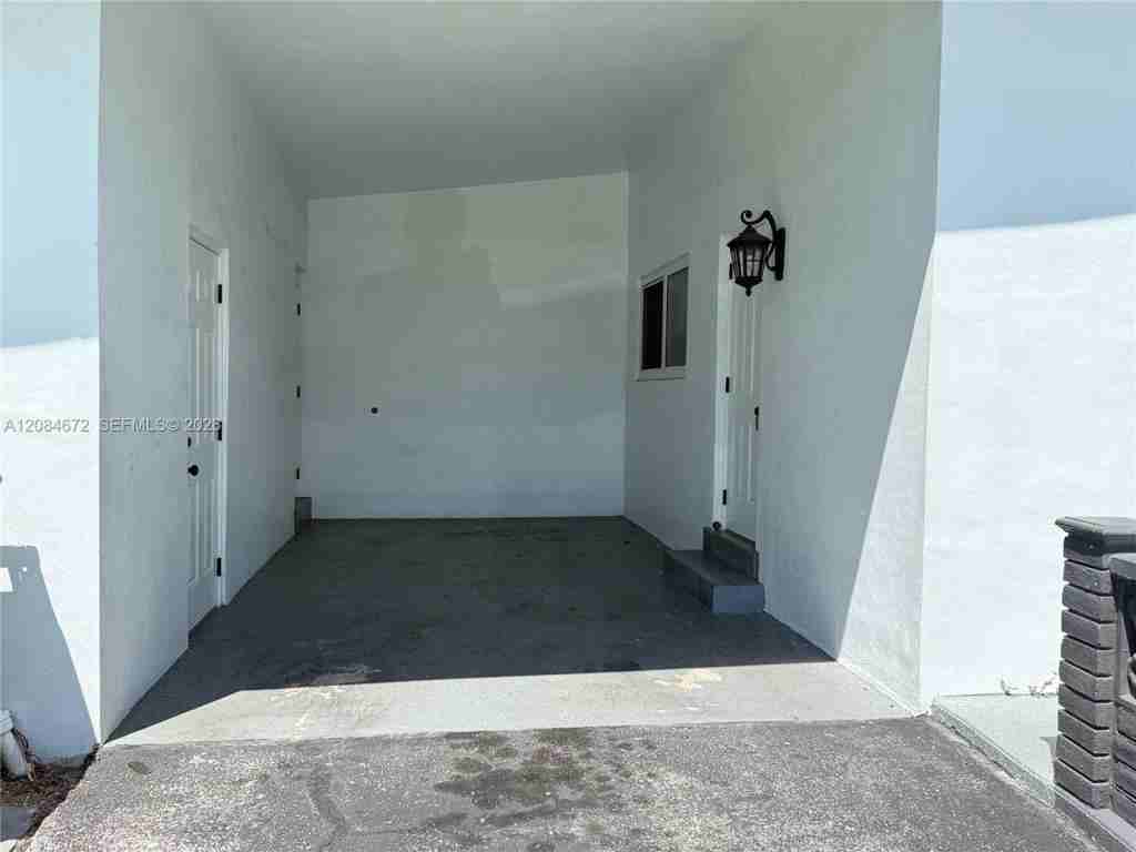 520 Sw 5th St ##0 - Photo 7 of 10