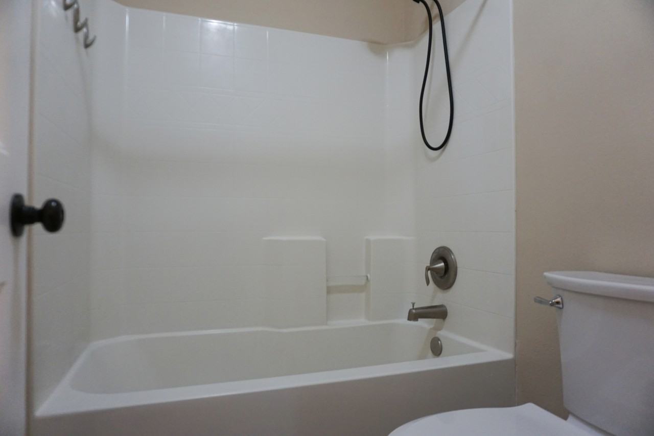141 Bronze Cir - Photo 6 of 25