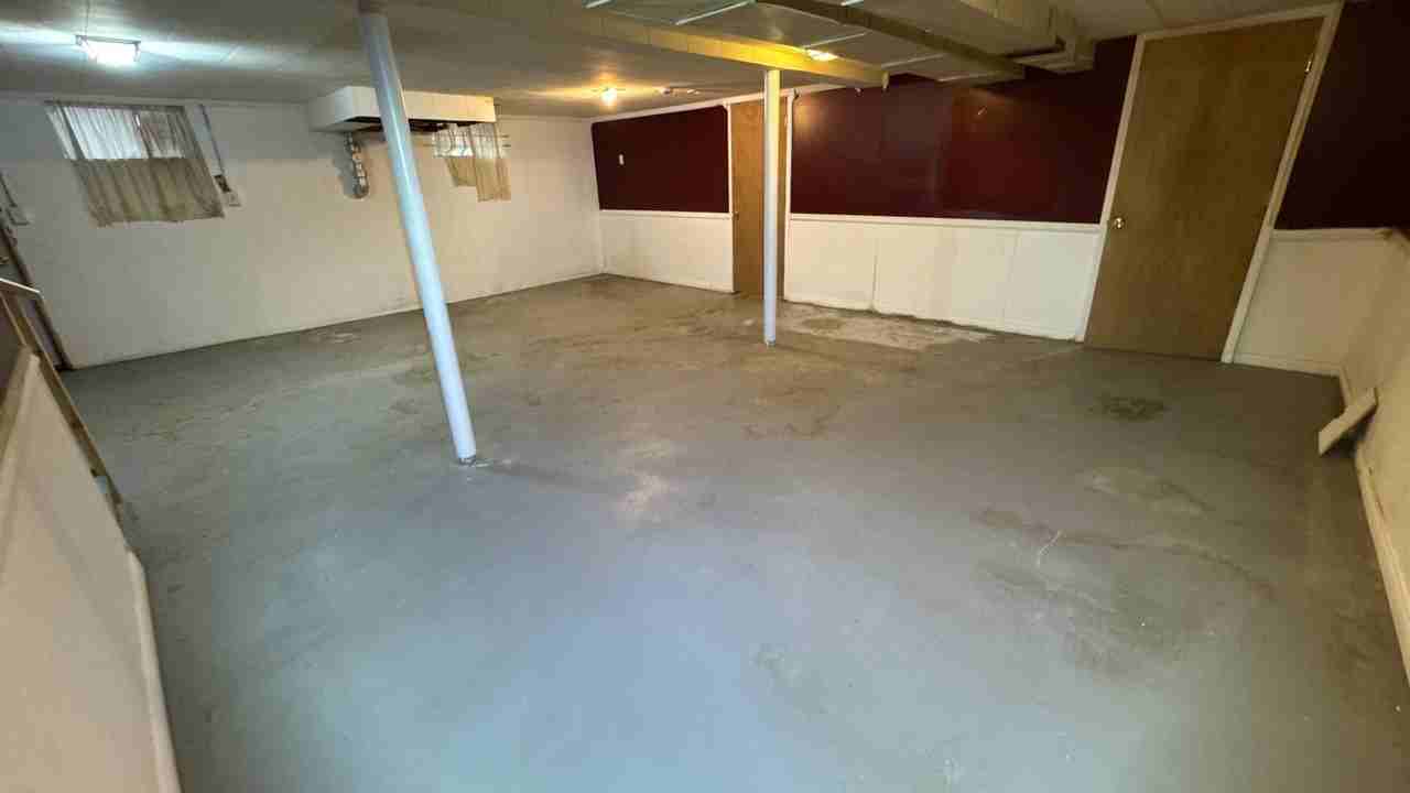 5908 Ashby Ln - Photo 2 of 36