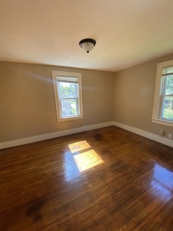 455 Pullman Ave #457 - Photo 3 of 9