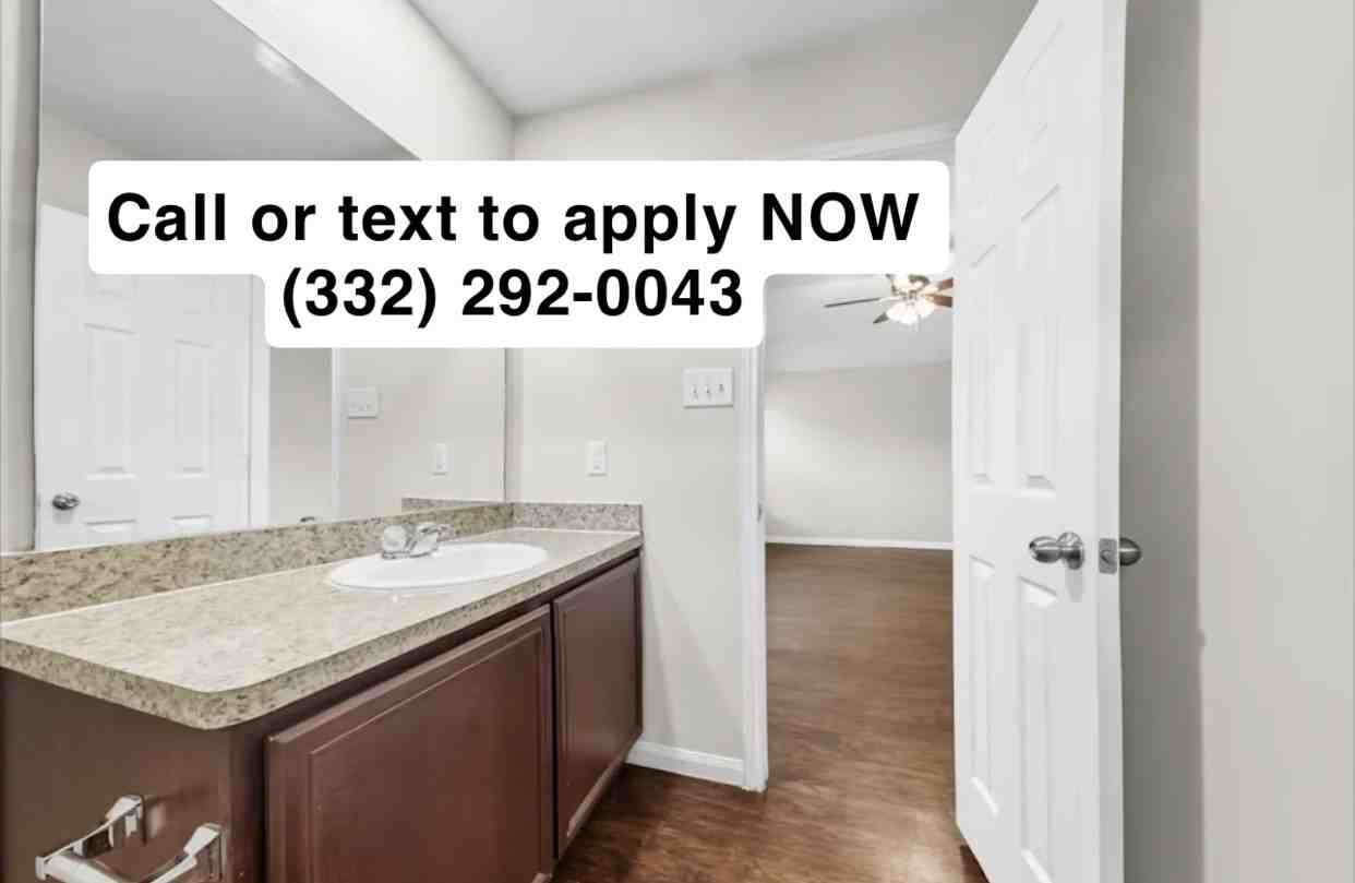 12622 Mountain Daisy Road - Photo 3 of 8
