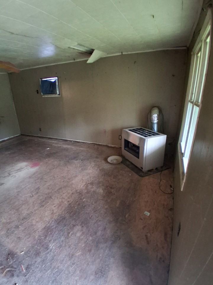 214 Pyle St - Photo 2 of 22