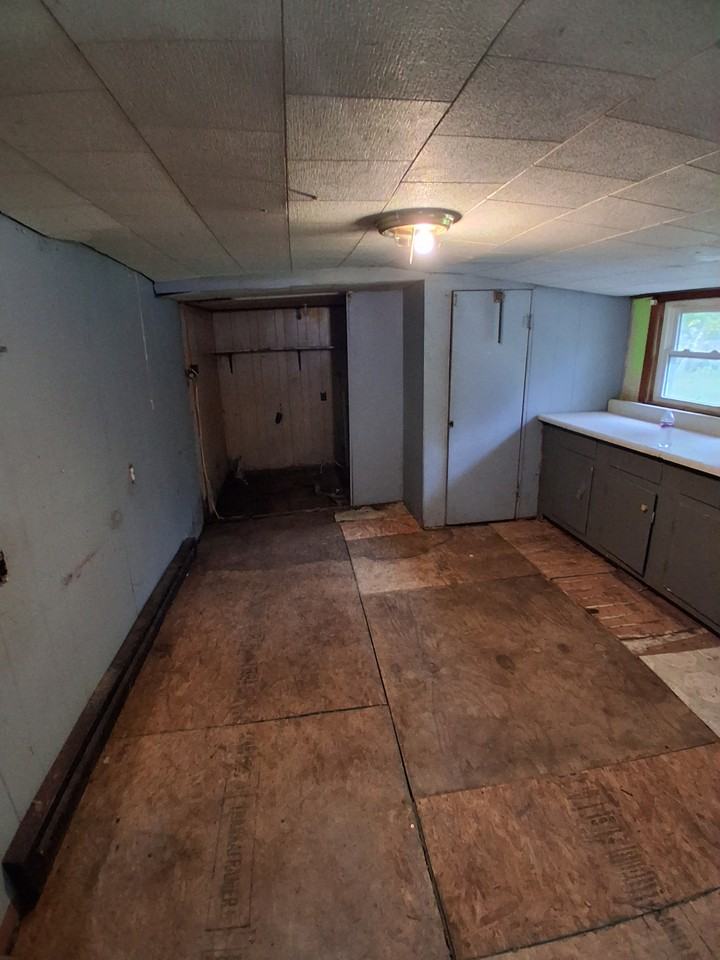 214 Pyle St - Photo 6 of 22