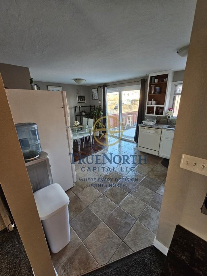 340 Wayne Ave #2 - Photo 4 of 5