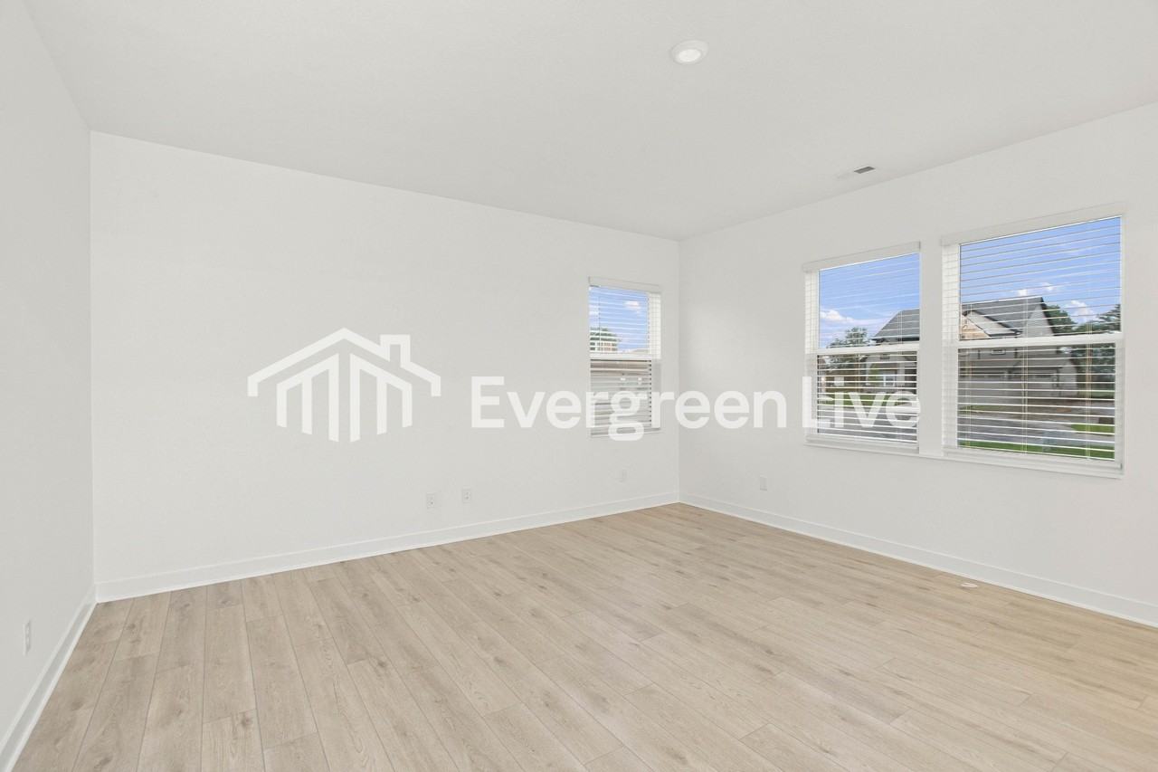 241 Riley Rae Way - Photo 3 of 14