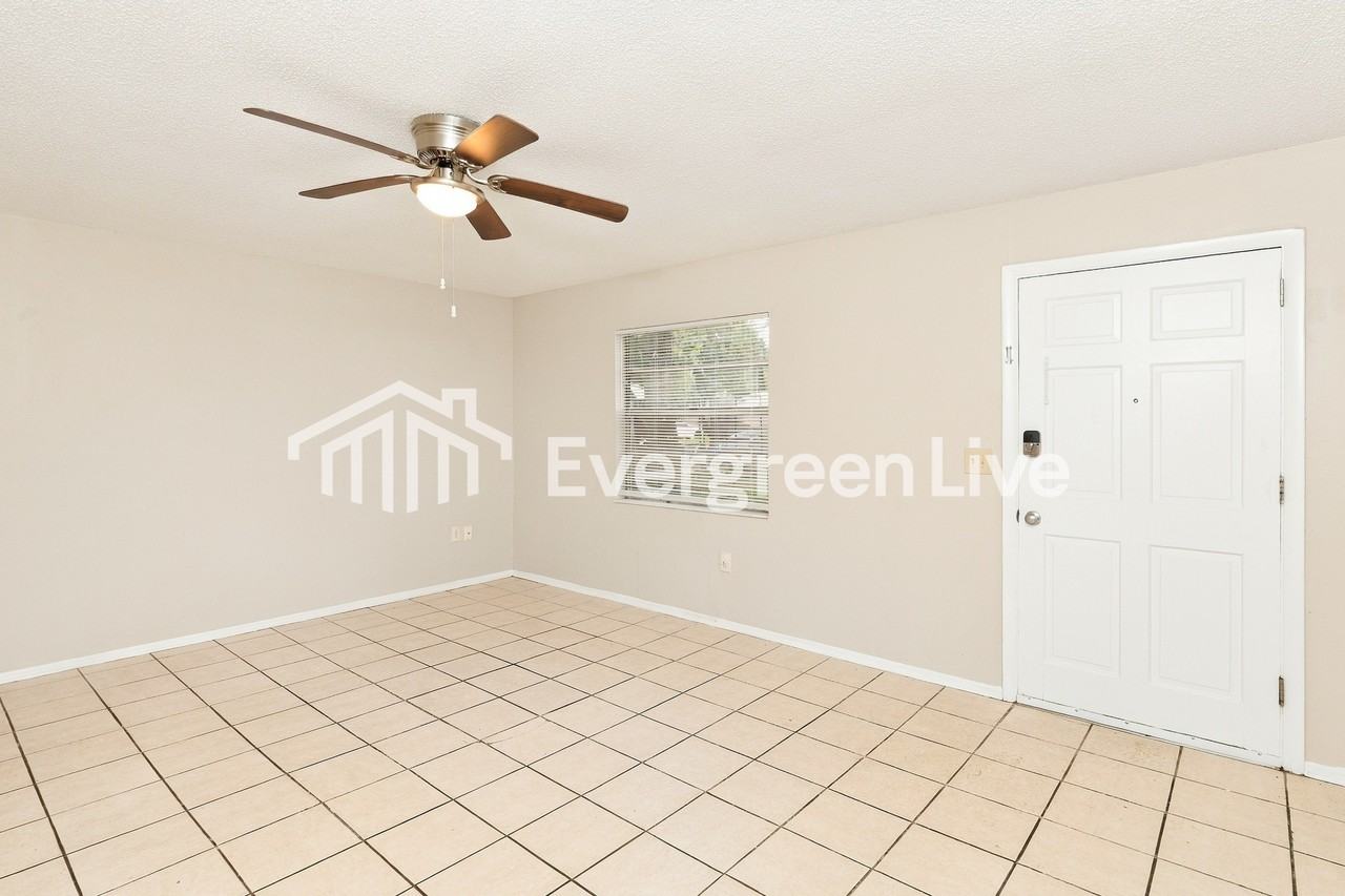 1114 Apollo Ct - Photo 7 of 15