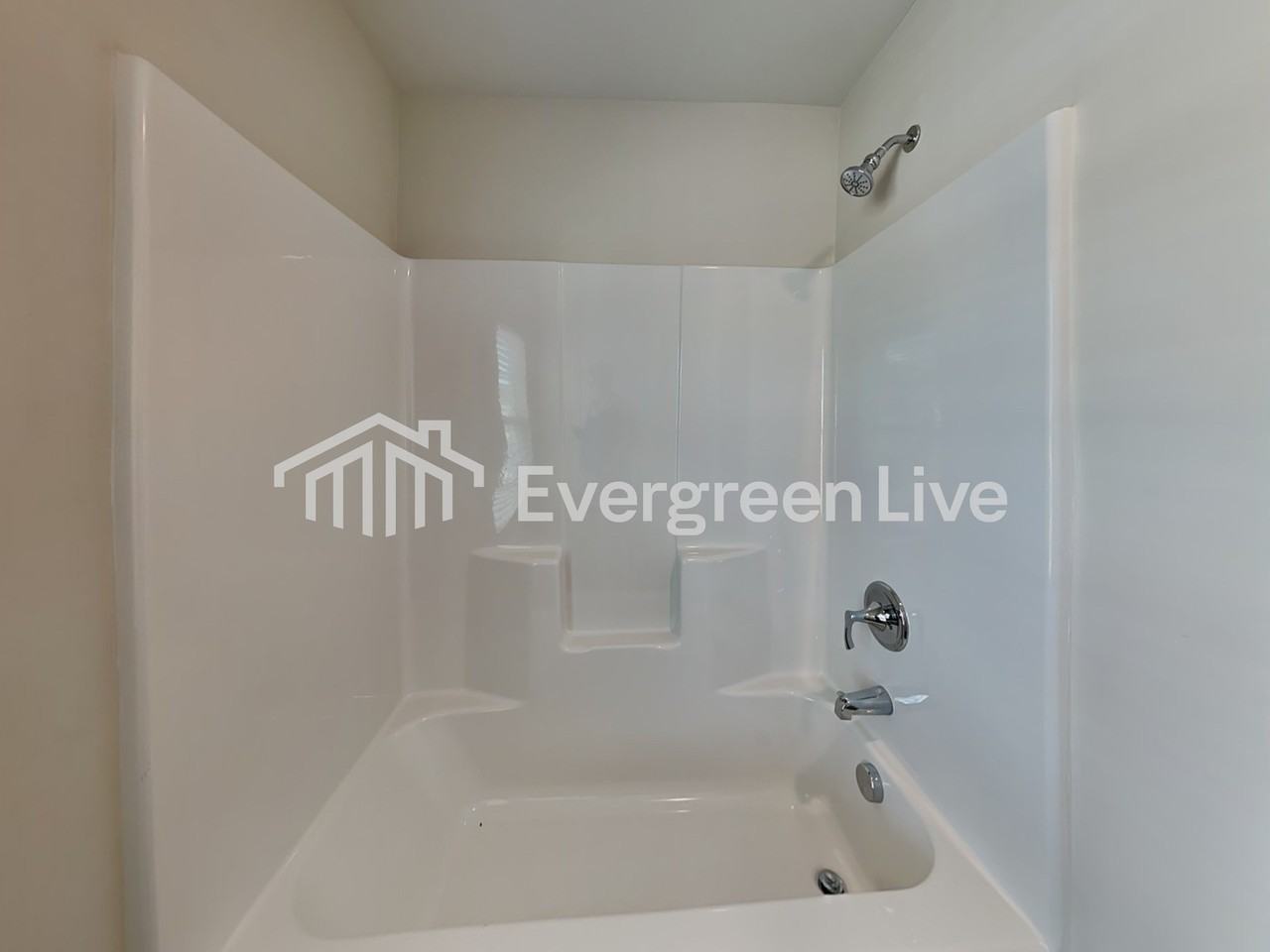 305 Flushing Bay Ct - Photo 4 of 19