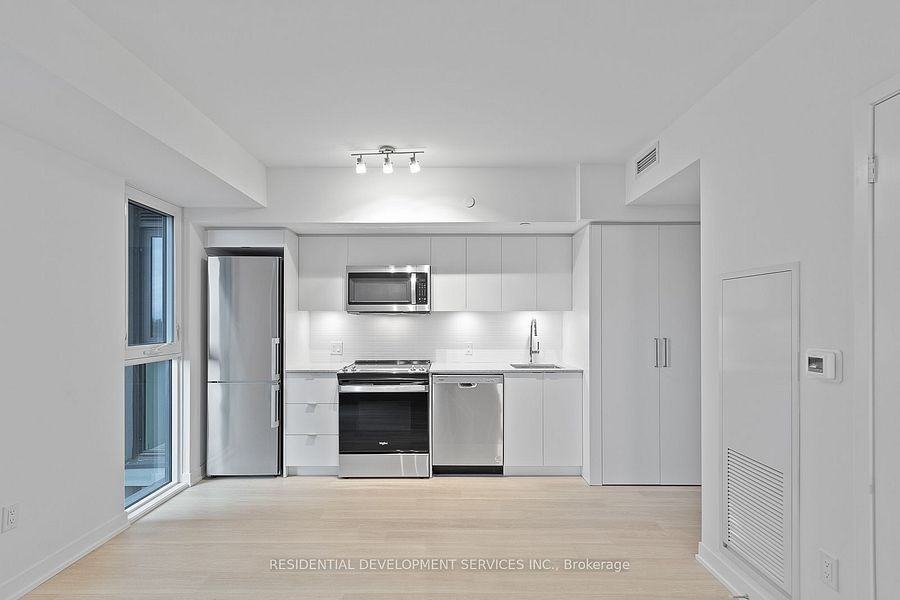 500 Wilson Avenue #636 - Photo 5 of 33