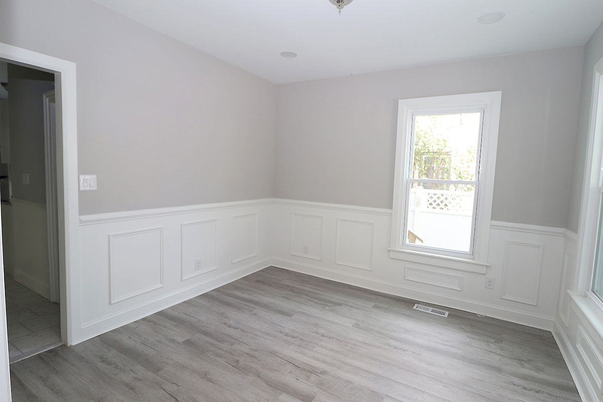 218 E Pearl St - Photo 3 of 17